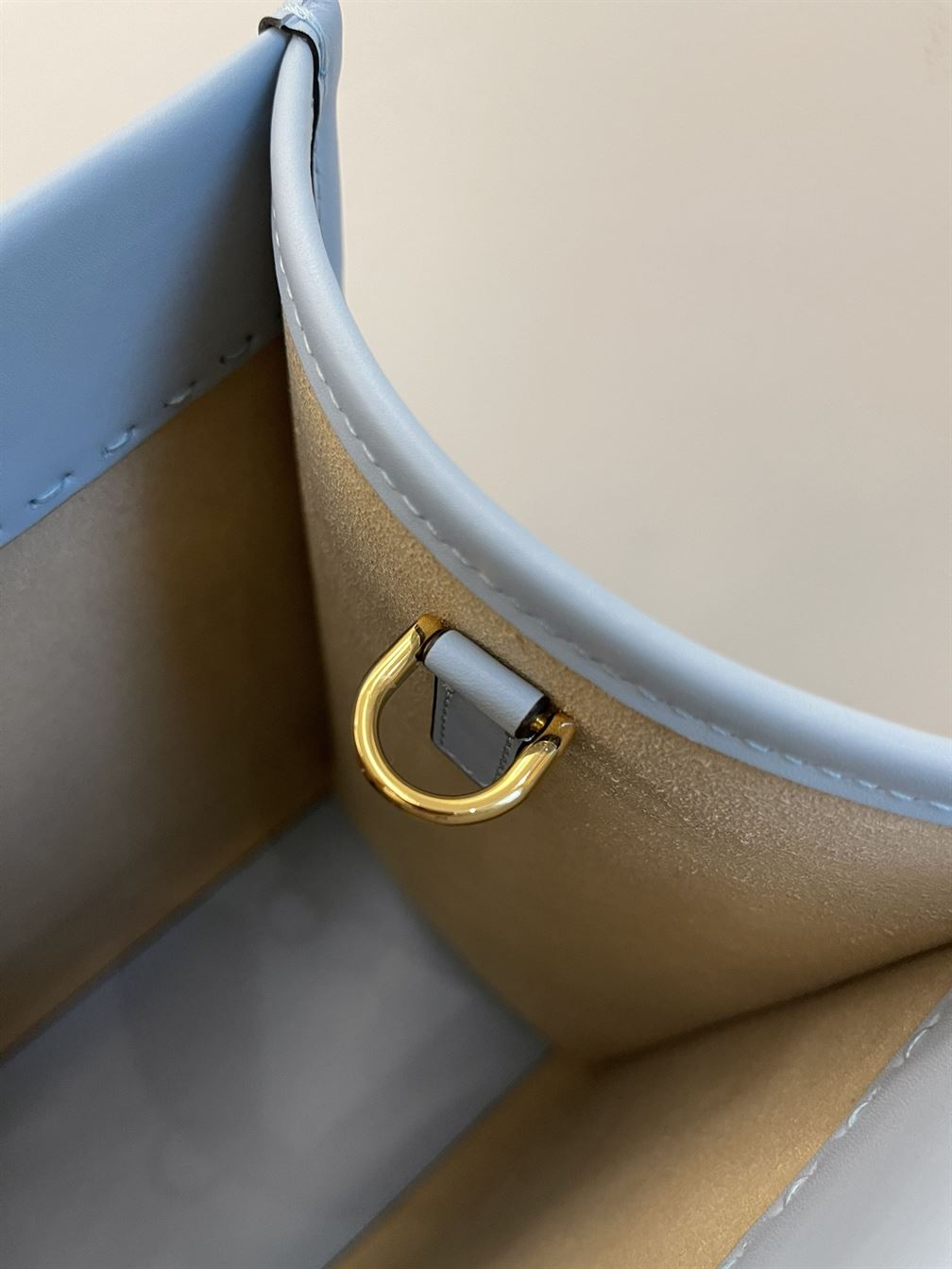 FENDI SUNSHINE MEDIUM LIGHT BLUE LEATHER SHOPPER