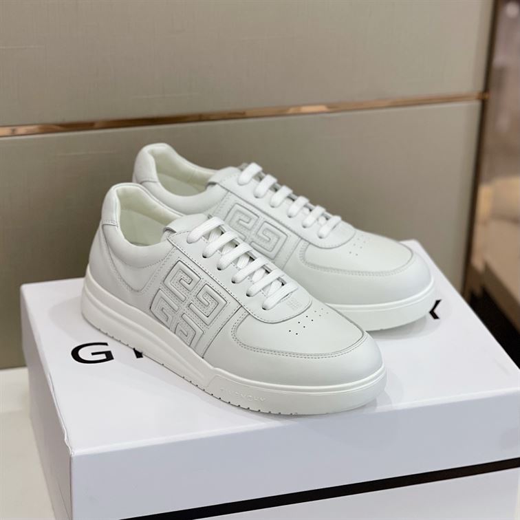 GIVENCHY G4 SNEAKERS IN LEATHER - GVC012