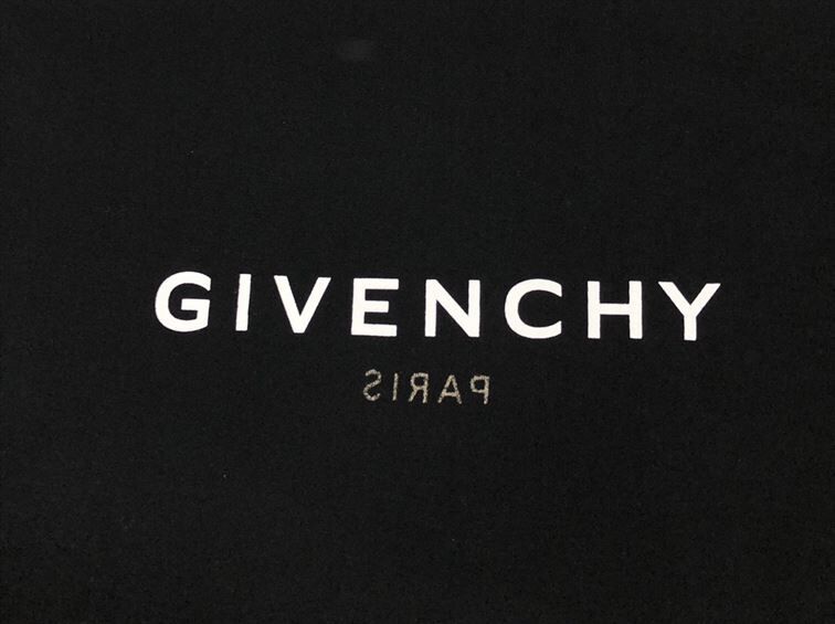 GIVENCHY REVERSE OVERSIZED T-SHIRT IN BLACK - GTS008