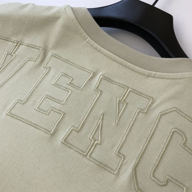 GIVENCHY SLIM FIT T-SHIRT IN JERSEY WITH CERAMIC PRINT IN LIGHT GREEN - GTS004
