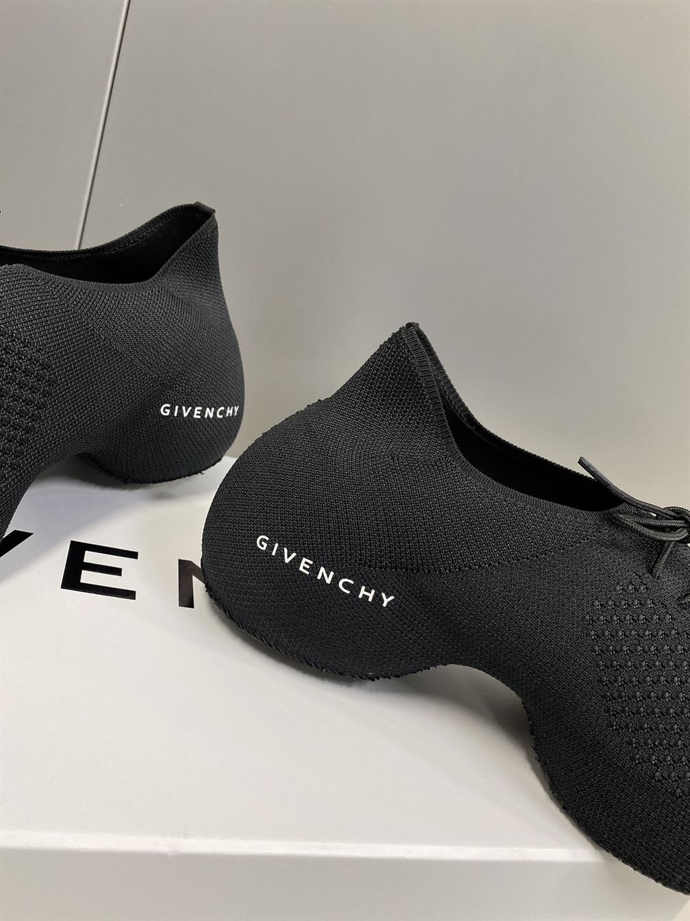 GIVENCHY TK-360 SNEAKERS IN KNIT - GVC007