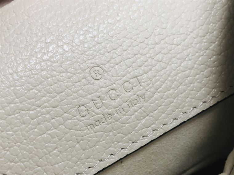 GUCCI APHRODITE SMALL SHOULDER BAG IN WHITE LEATHER