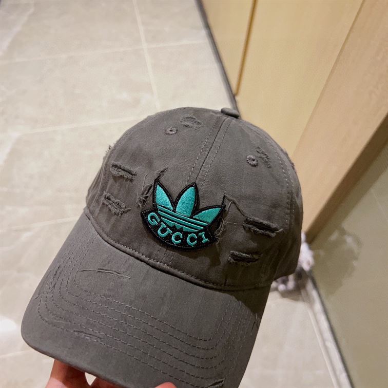 GUCCI BASEBALL HAT
