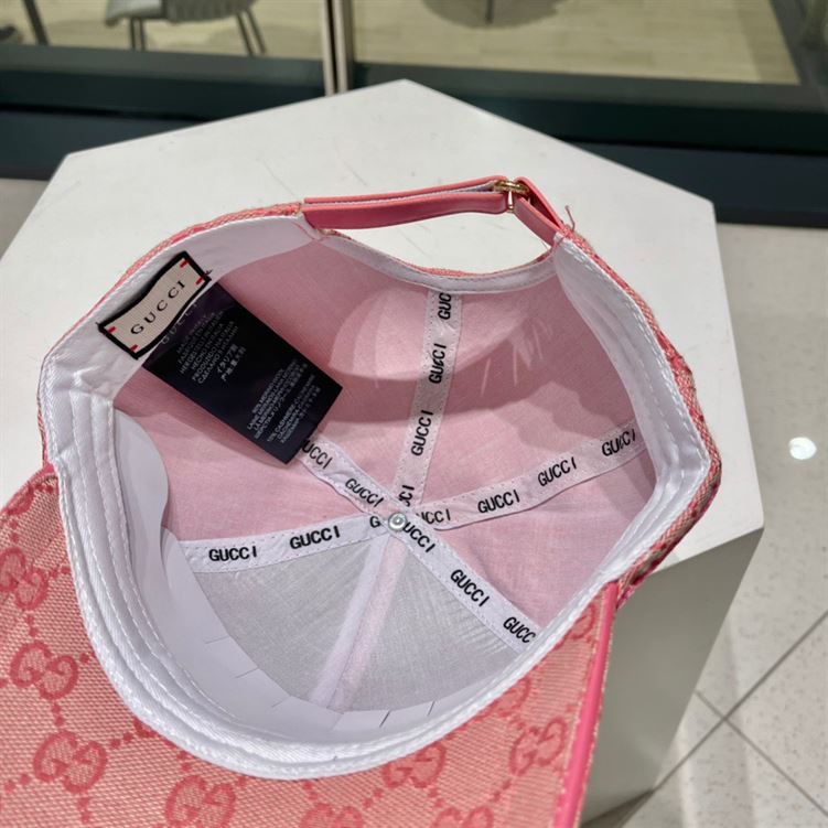 GUCCI BASEBALL HAT