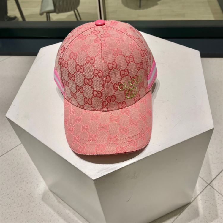GUCCI BASEBALL HAT