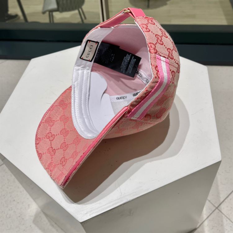 GUCCI BASEBALL HAT