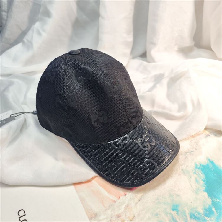 GUCCI BASEBALL HAT