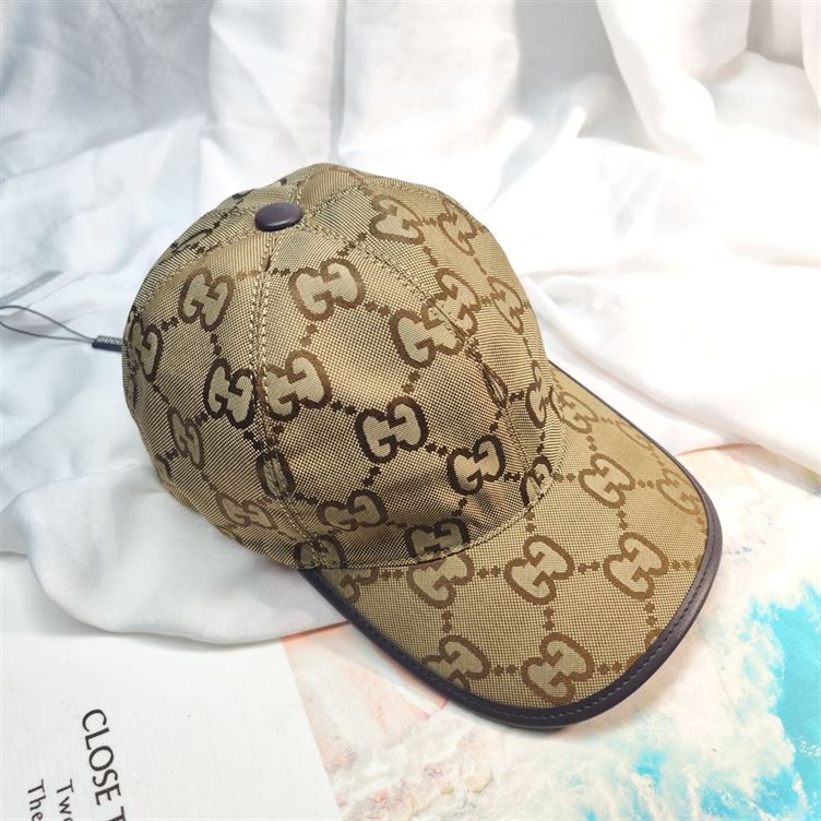 GUCCI BASEBALL HAT