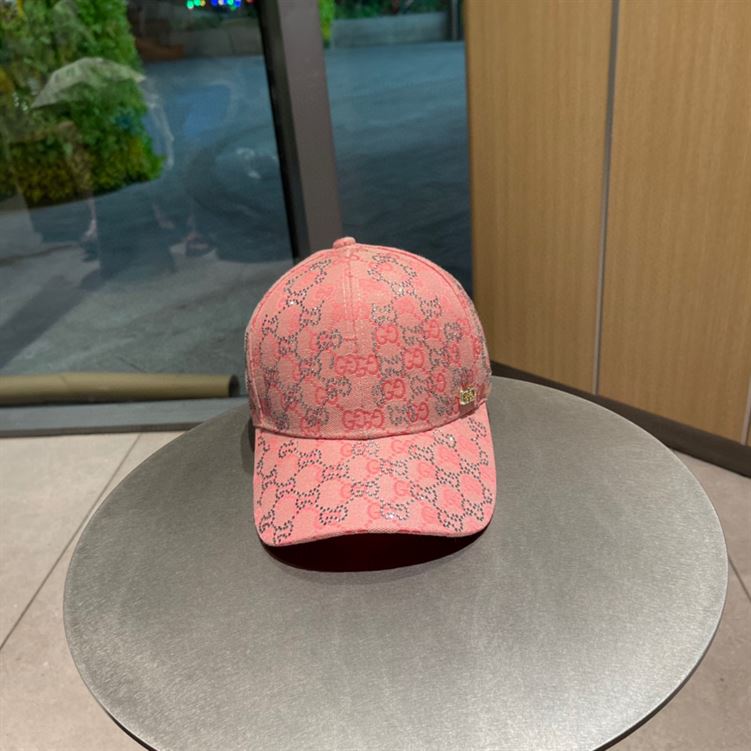 GUCCI BASEBALL HAT