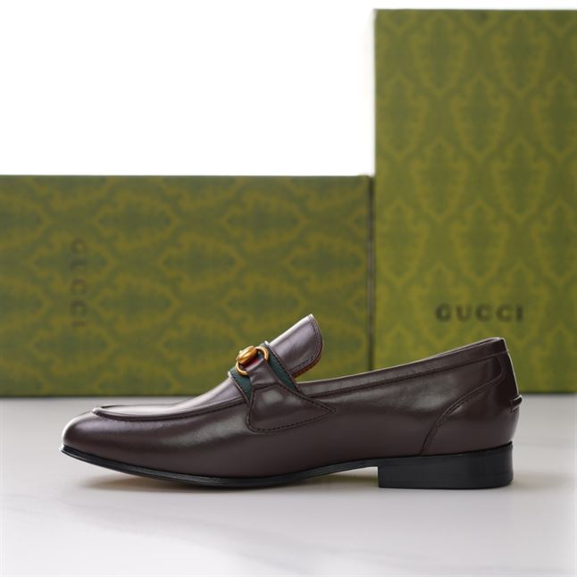 GUCCI BRIXTON WEB LOAFER IN LEATHER WITH HORSEBIT - GL009