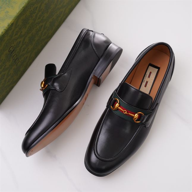 GUCCI BRIXTON WEB LOAFER IN LEATHER WITH HORSEBIT - GL013