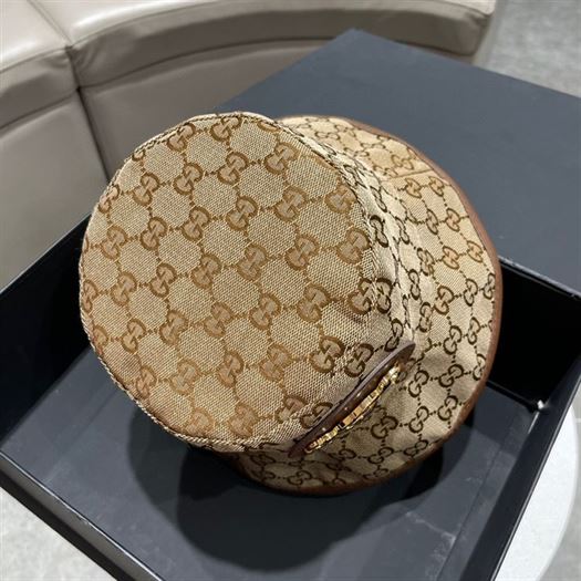 GUCCI BUCKET HAT