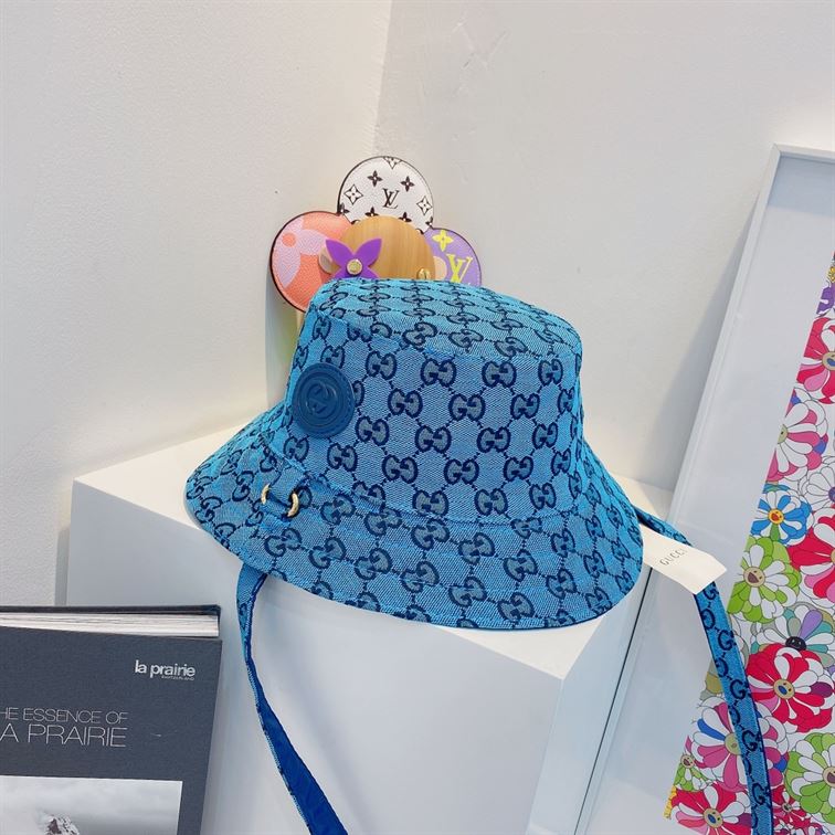 GUCCI BUCKET HAT