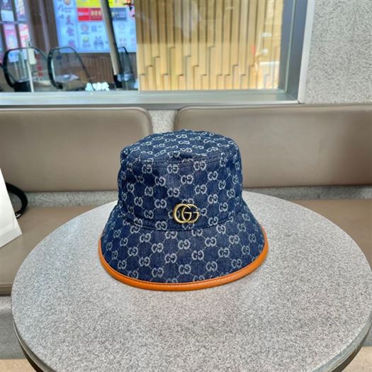 GUCCI BUCKET HAT