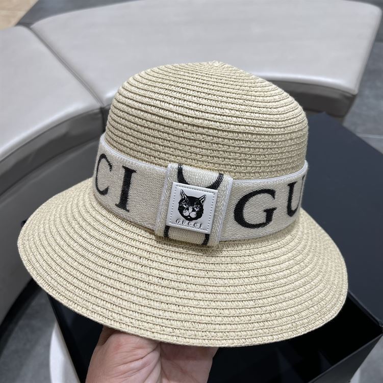 GUCCI BUCKET HAT