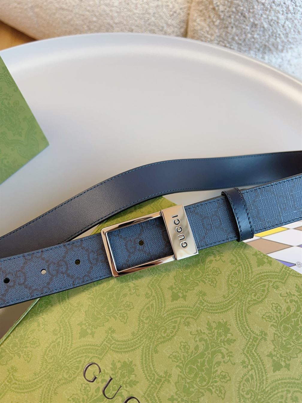 GUCCI GG BELT WITH RECTANGULAR BUCKLE - GB043