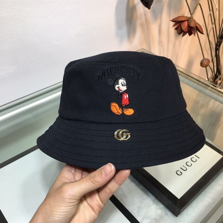 GUCCI GG BUCKET HAT