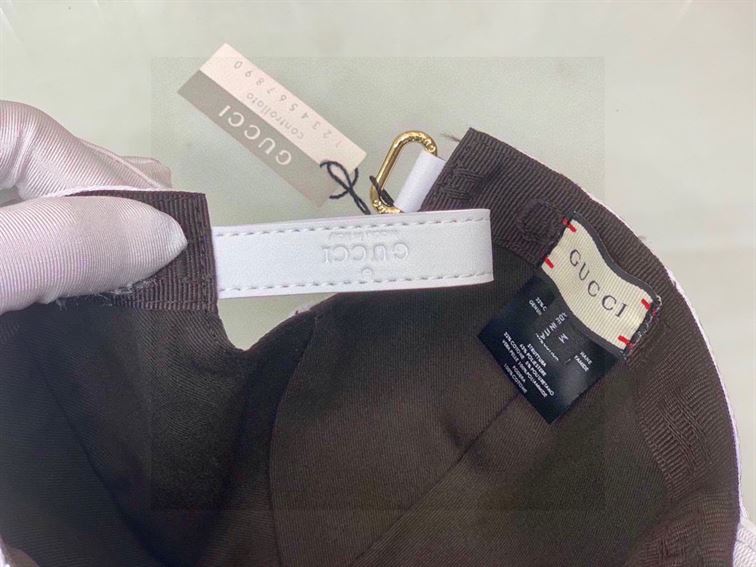 GUCCI GG CANVAS BASEBALL HAT