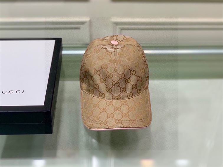 GUCCI GG CANVAS BASEBALL HAT