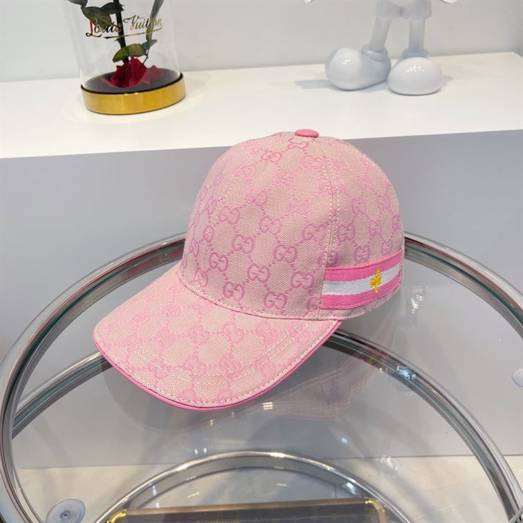 GUCCI GG CANVAS BASEBALL HAT