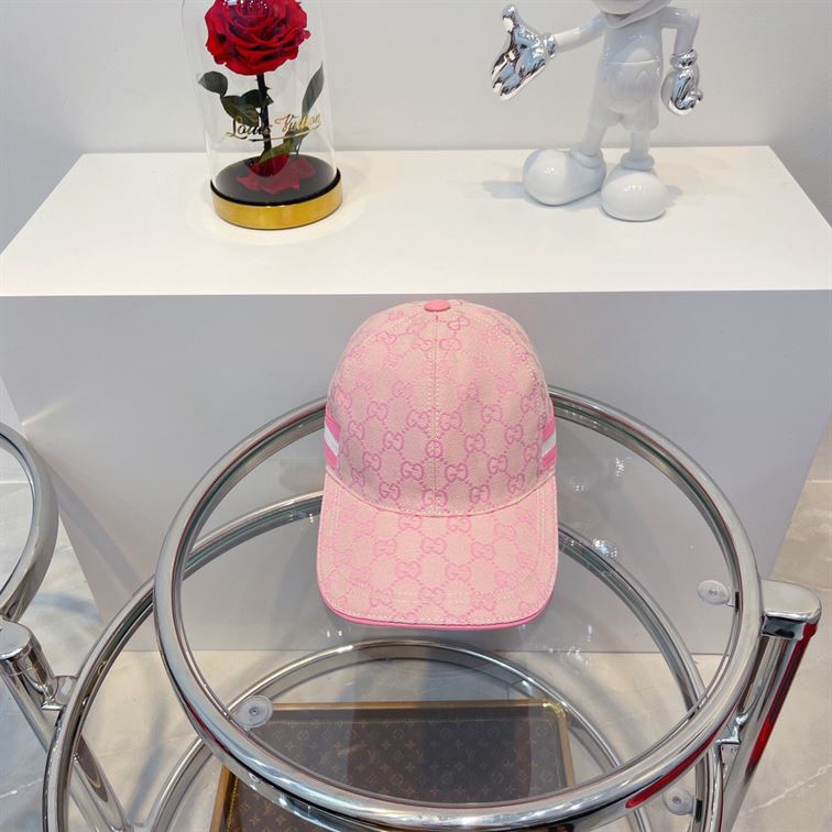 GUCCI GG CANVAS BASEBALL HAT