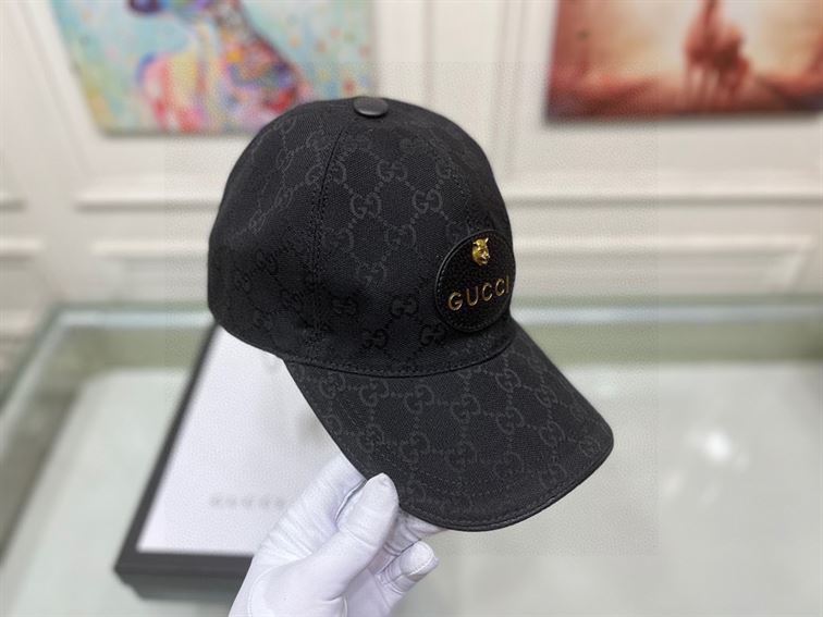 GUCCI GG CANVAS BASEBALL HAT