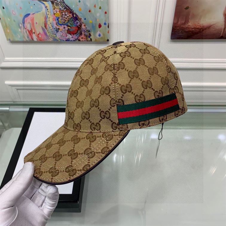 GUCCI GG CANVAS BASEBALL HAT