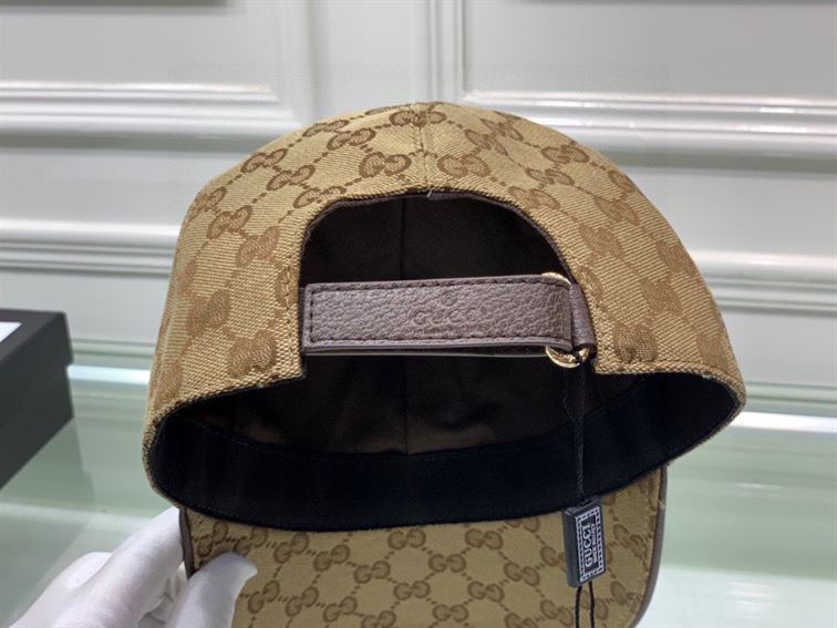 GUCCI GG CANVAS BASEBALL HAT