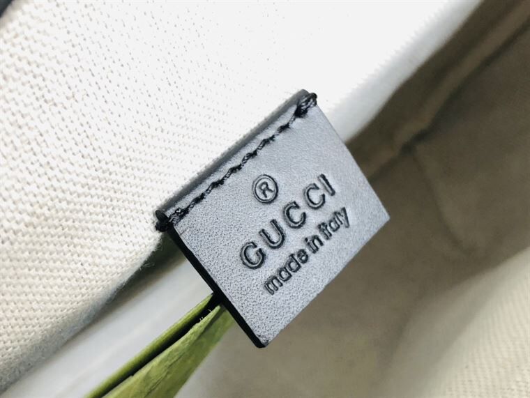 GUCCI GG EMBOSSED BELT BAG - BG004