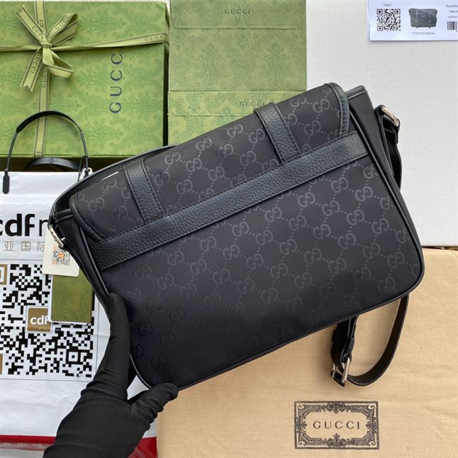 GUCCI GG GUCCISSIMA BLACK NYLON MESSENGER BAG - BG049