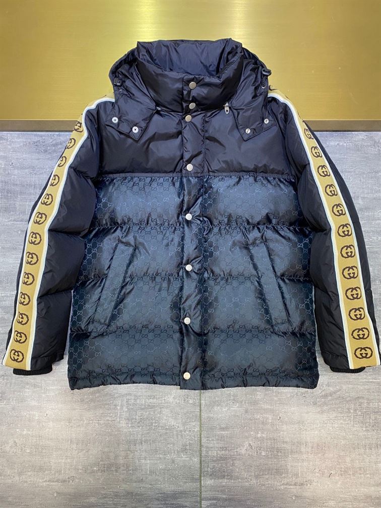 GUCCI GG JACQUARD NYLON PADDED COAT - GCJ007