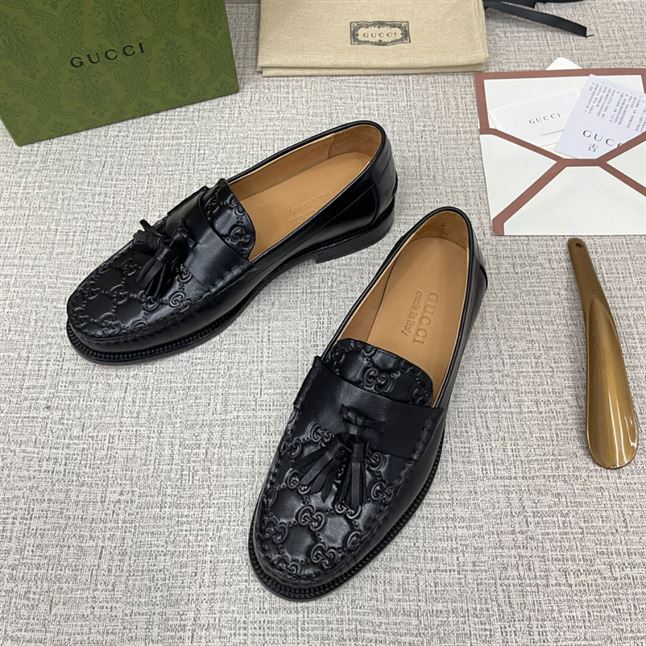 GUCCI GG LOAFERS WITH TASSEL - GL001