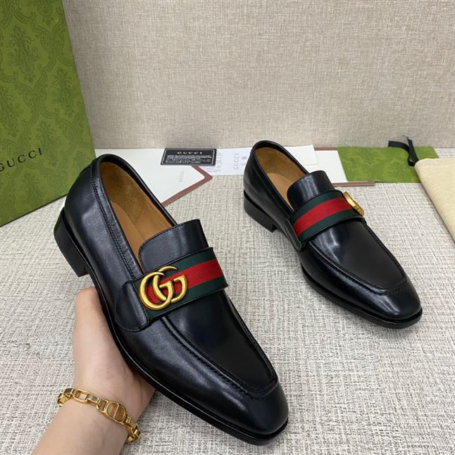 GUCCI GG WEB BLACK LEATHER LOAFER - GL051