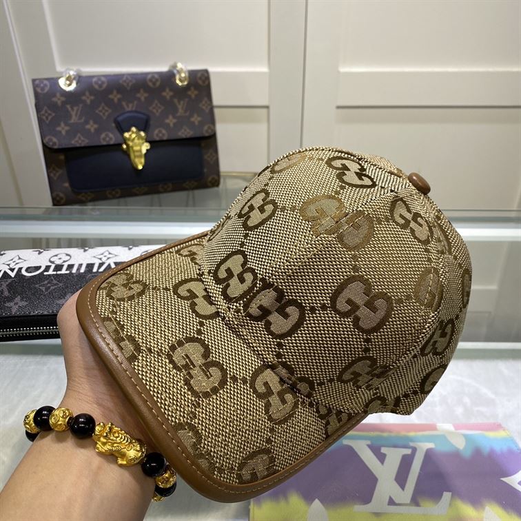 GUCCI JUMBO GG CANVAS BASEBALL HAT