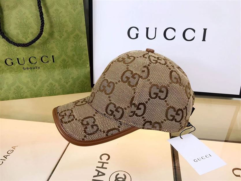GUCCI JUMBO GG HAT
