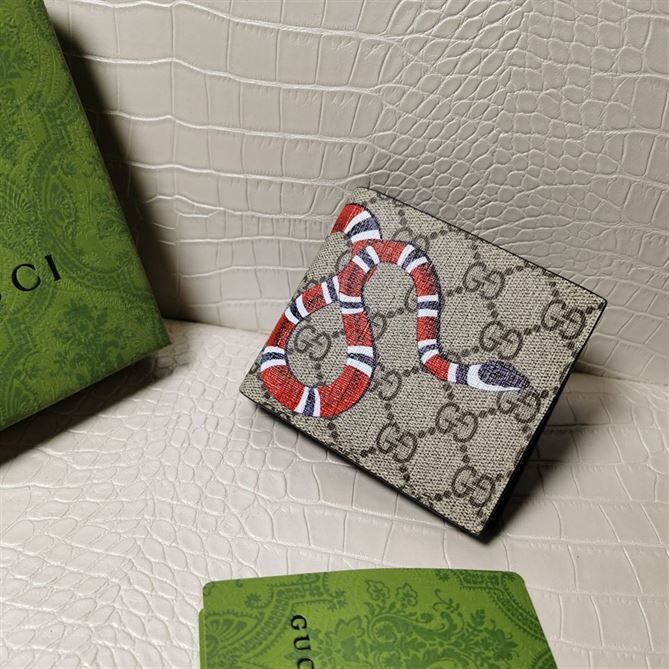 GUCCI KINGSNAKE PRINT GG SUPREME WALLET