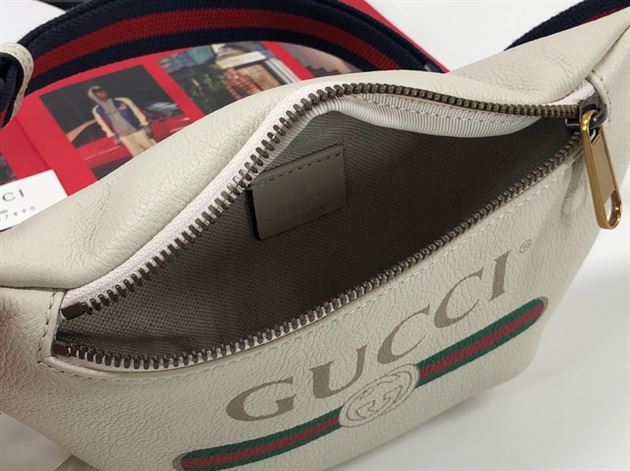 GUCCI LOGO-PRINT LEATHER BELT BAG - BG010