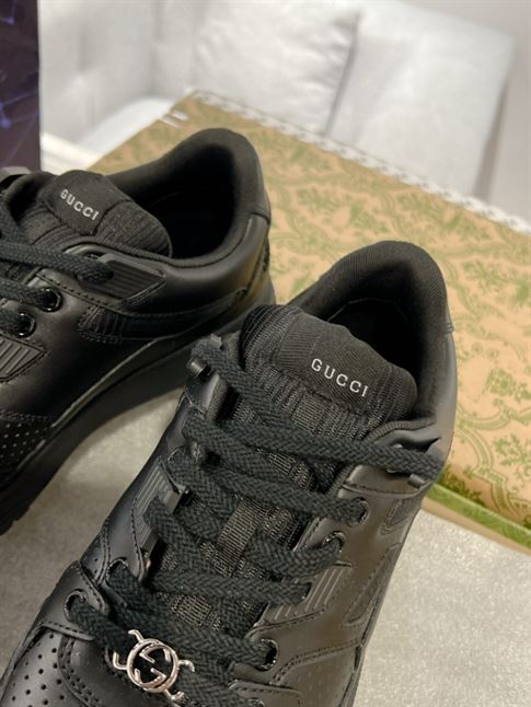 GUCCI LOW-TOP SNEAKER - GCC132
