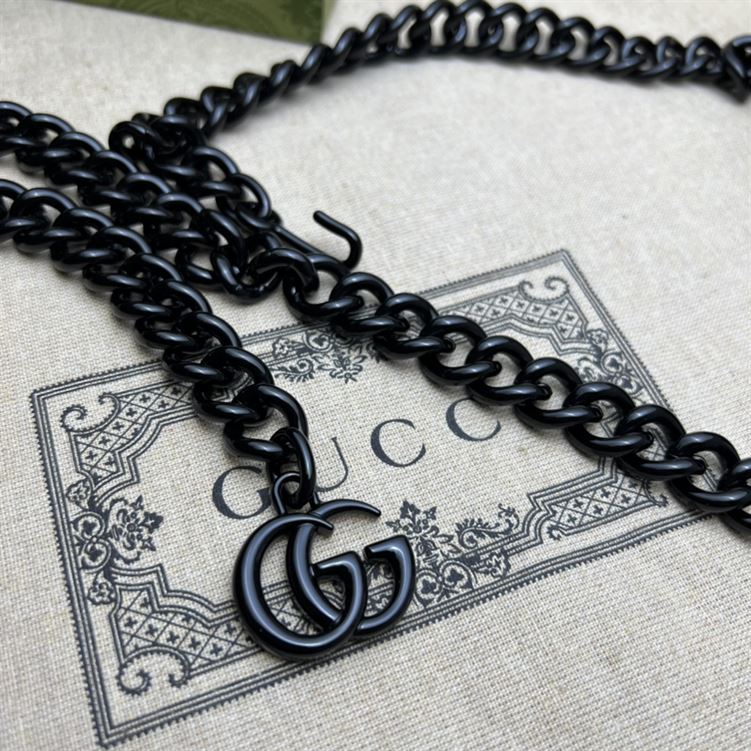 GUCCI MARMONT BELT BAG IN BLACK LEATHER