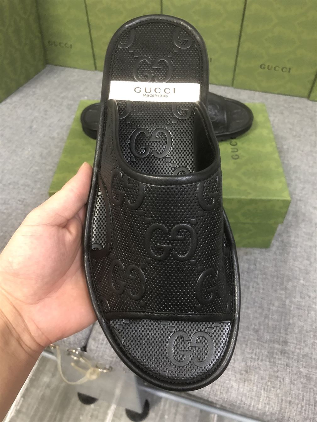 GUCCI MEN SLIDE SANDAL - GSL038