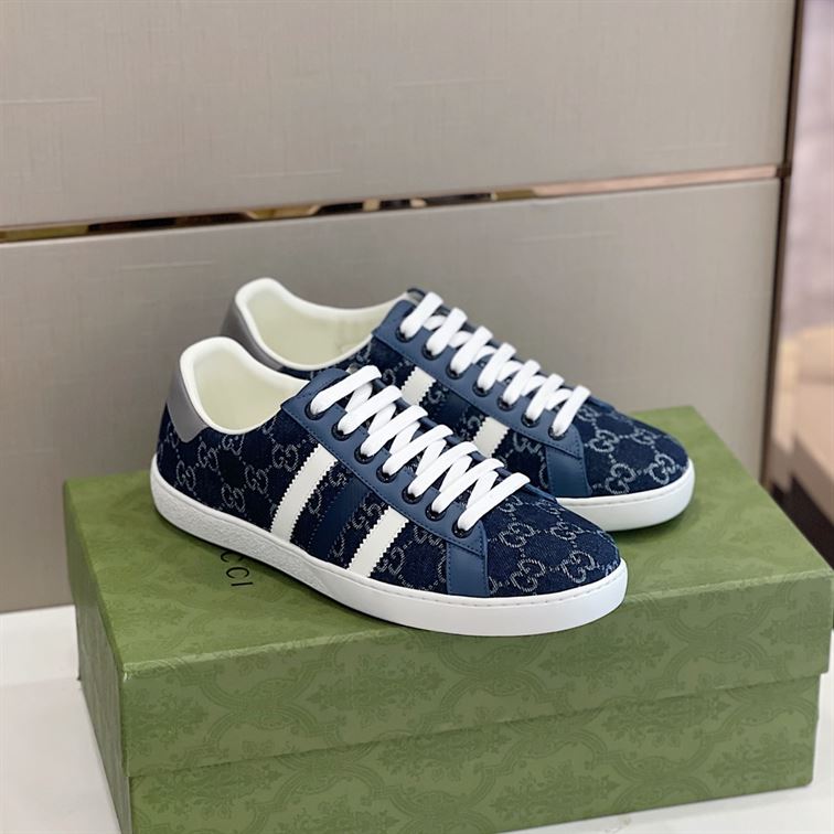 GUCCI MEN'S GG SNEAKER - GCC038