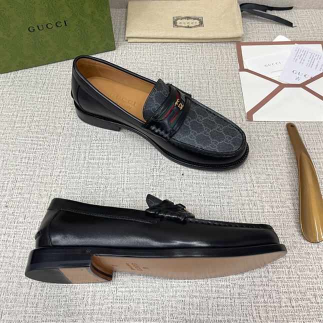 GUCCI MEN'S LOAFER WITH INTERLOCKING G - GL003