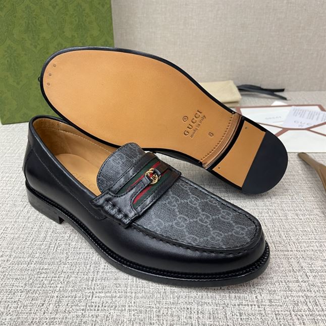 GUCCI MEN'S LOAFER WITH INTERLOCKING G - GL003