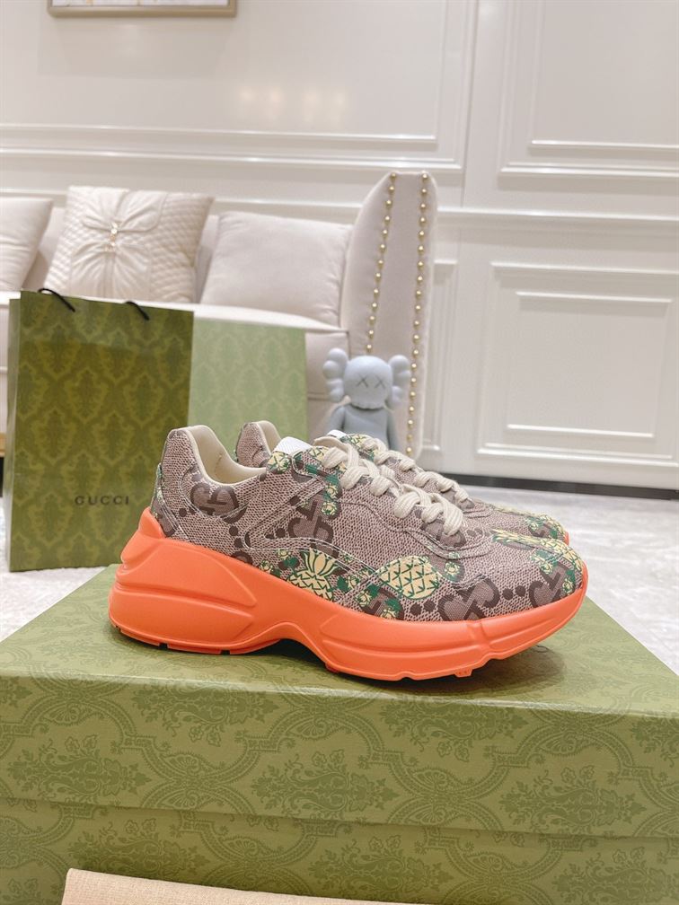 GUCCI PINEAPPLE MEN'S RHYTON SNEAKER - GCC107