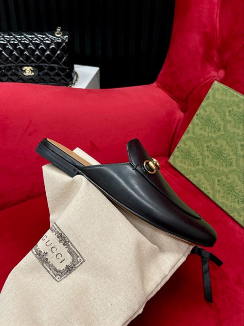 GUCCI PRINCETOWN LEATHER SLIPPER - GL021