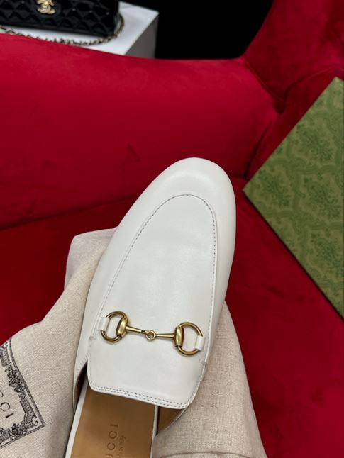 GUCCI PRINCETOWN LEATHER SLIPPER - GL022