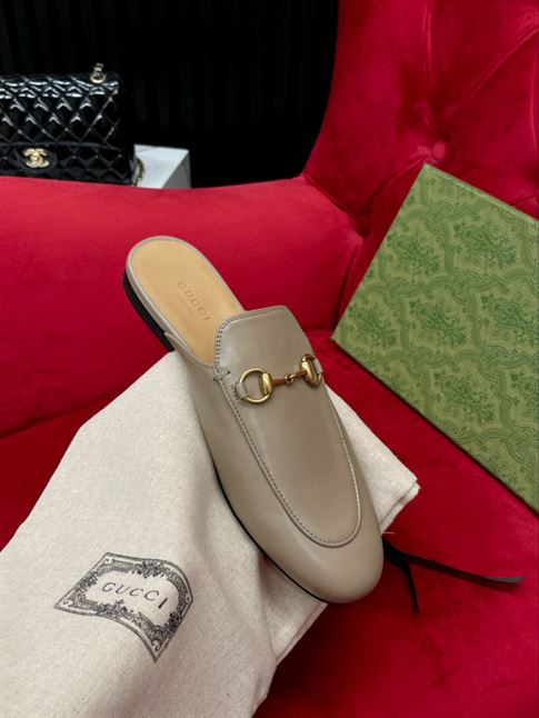GUCCI PRINCETOWN LEATHER SLIPPER - GL023