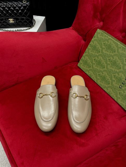 GUCCI PRINCETOWN LEATHER SLIPPER - GL023