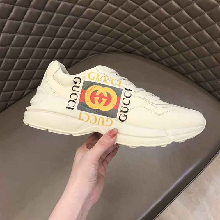 GUCCI RHYTON LOGO PRINT LOW TOP LEATHER TRAINERS - GCC009