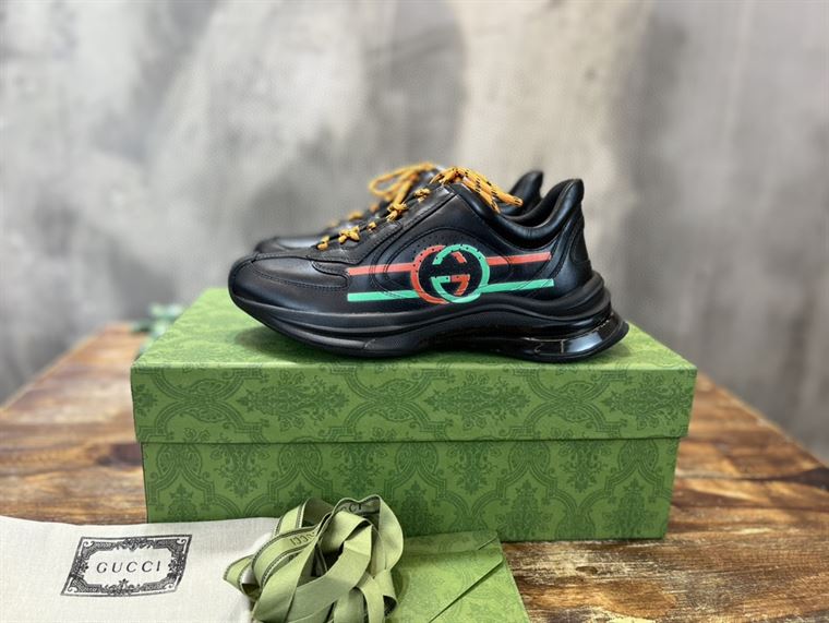 GUCCI RUN SIDE-STRIPE SNEAKERS - GCC095